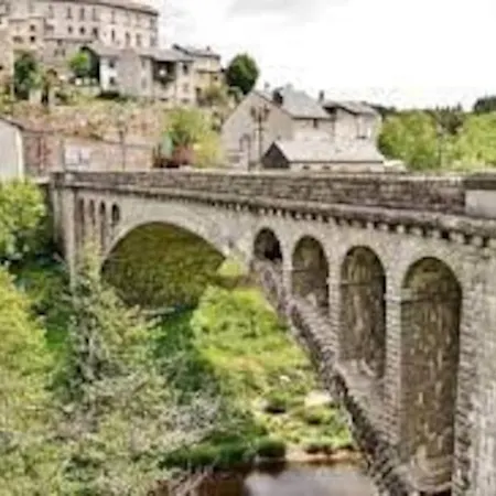 Chaleureux Roussinas Chalet Angles (Midi-Pyrenees)